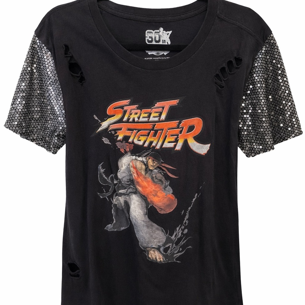 Women’s Street Fighter Graphic Tee Sequin Sleeve Distressed Gamer Shirt S